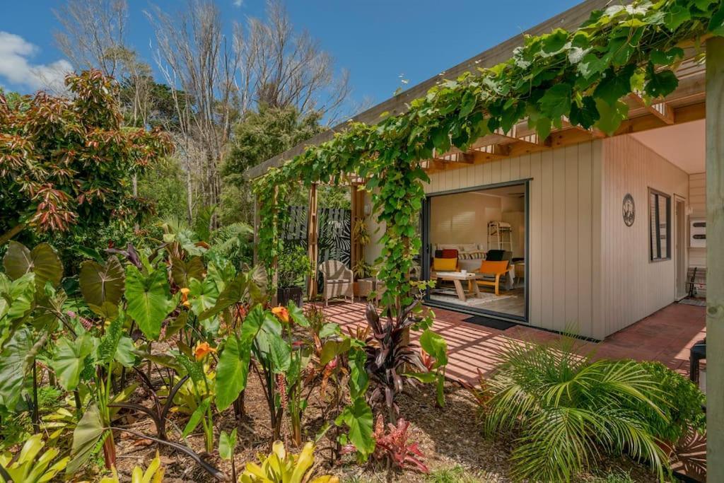On The Point Apartment Whitianga Exterior foto