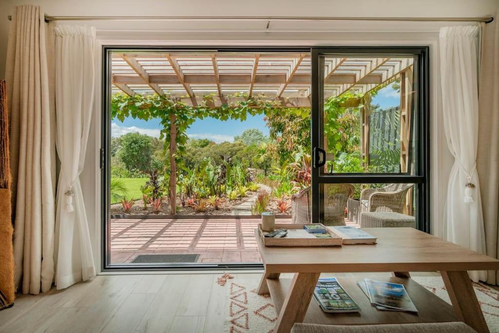 On The Point Apartment Whitianga Exterior foto